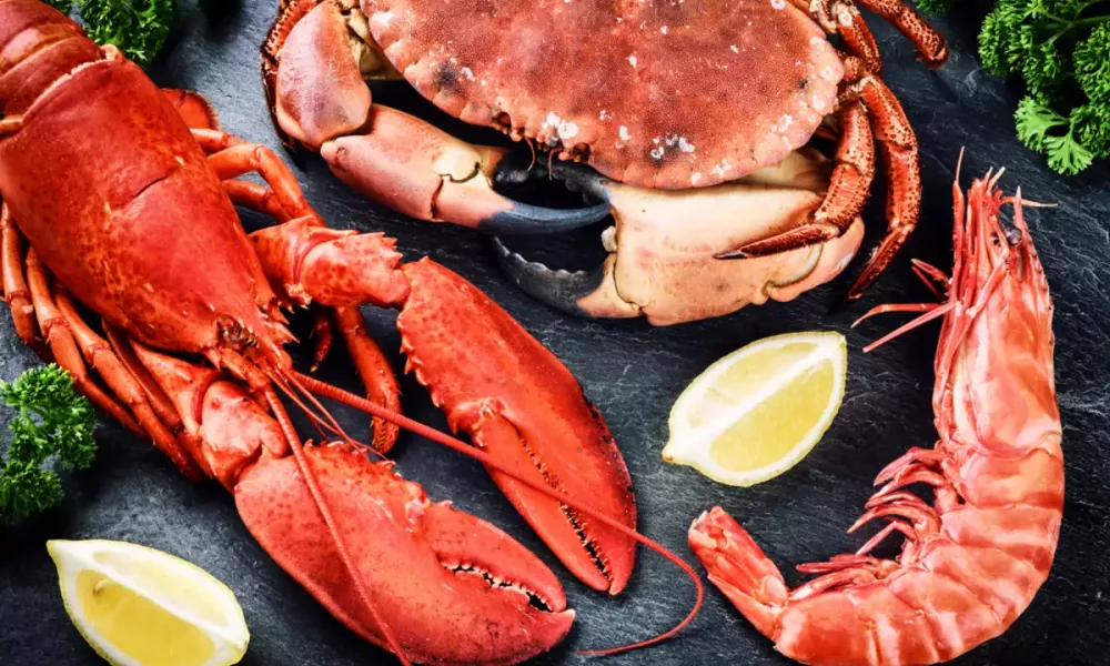 Морепродукты, <p>Замороженные краб и креветка с полным контролем качества. Гарантированное соответствие требованиям и бесперебойные поставки.</p>
